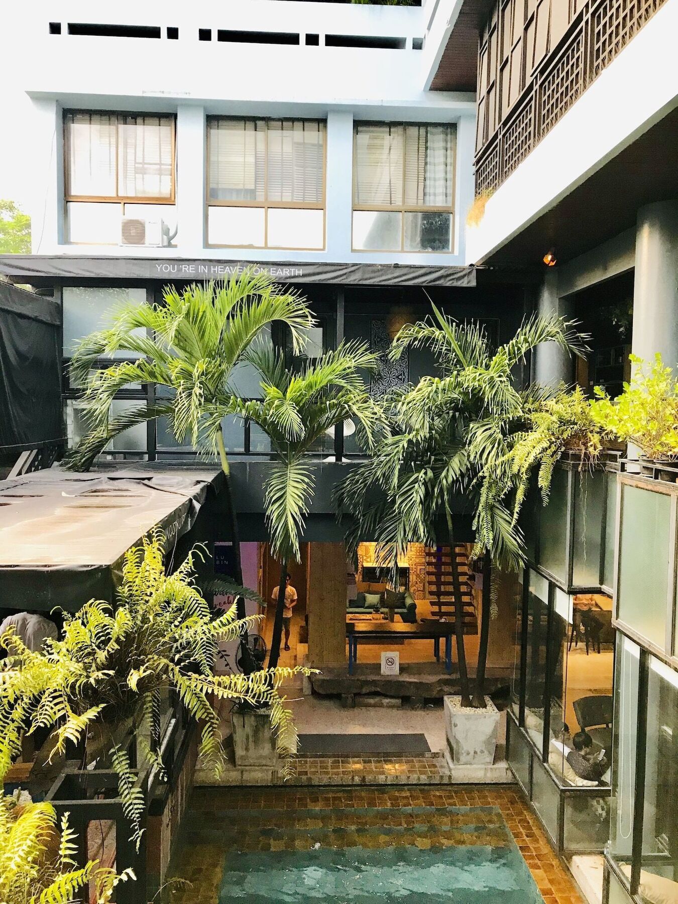 Blu Cabin Ari Stylish Gay Poshtel Bangkok Exterior foto