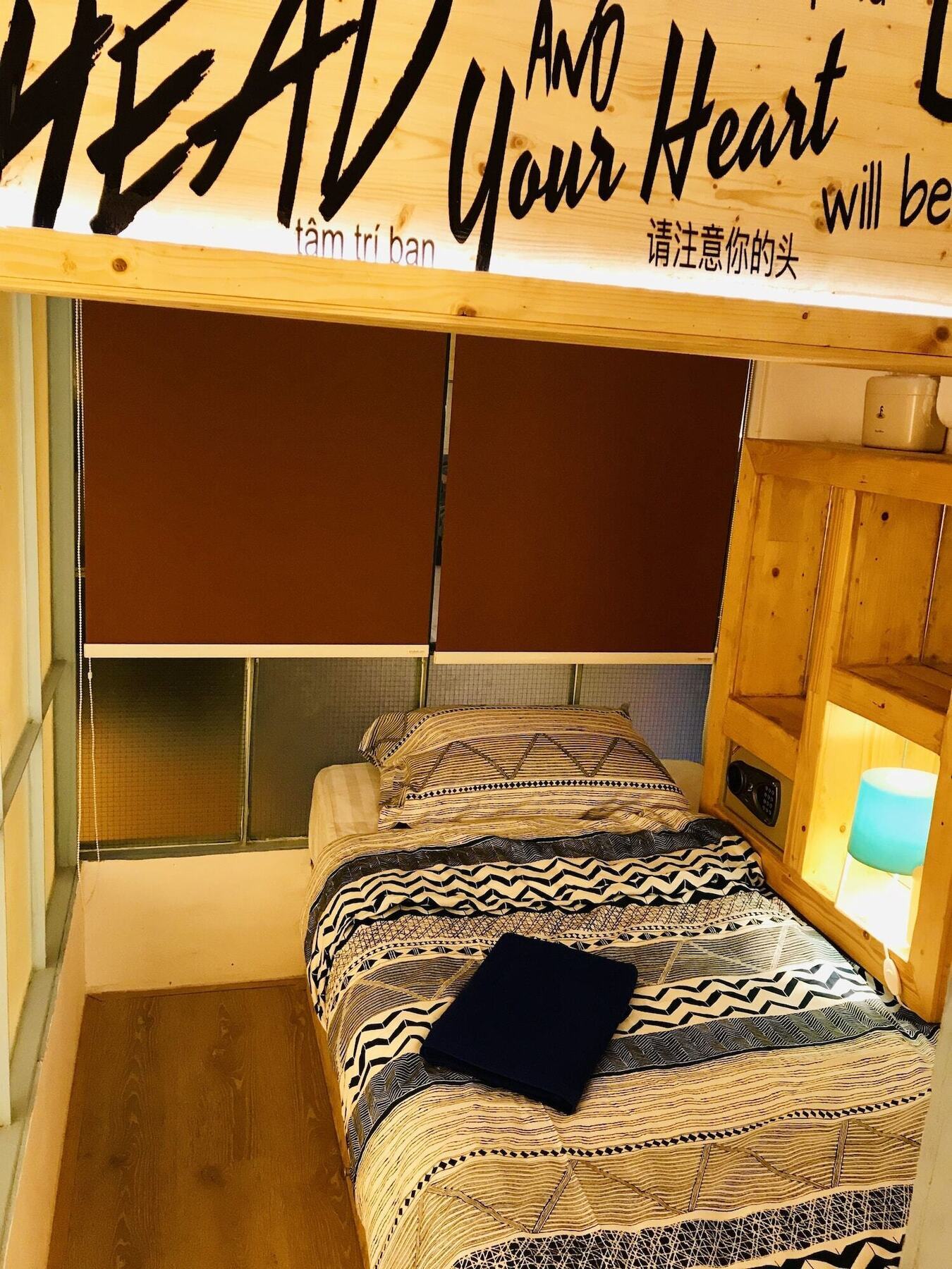 Blu Cabin Ari Stylish Gay Poshtel Bangkok Exterior foto
